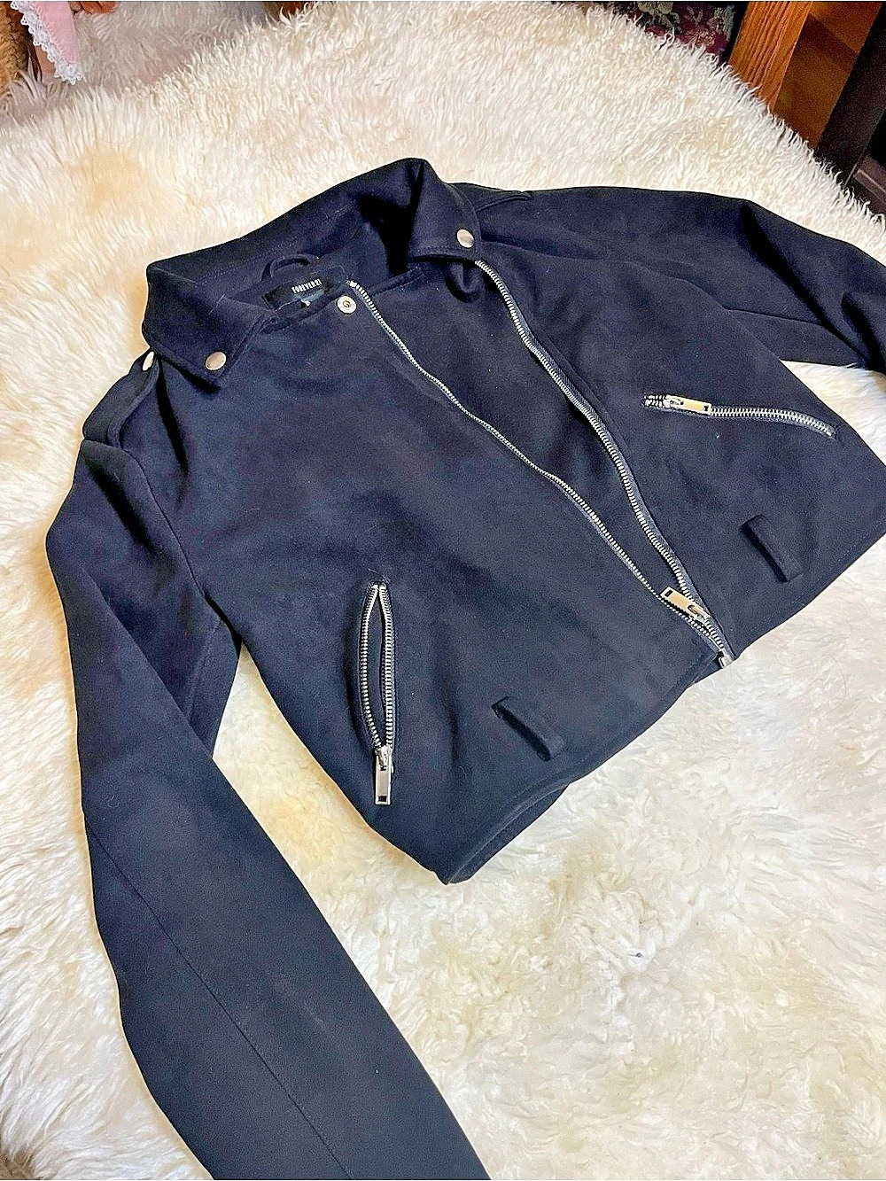 Forever 21 Cropped Jacket Women’s Medium Short Coat Black Full Zip Size Small